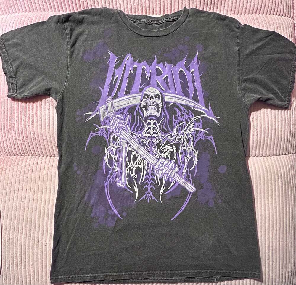💀 Vitriol Reaper Graphic Tee – Size Large 💜